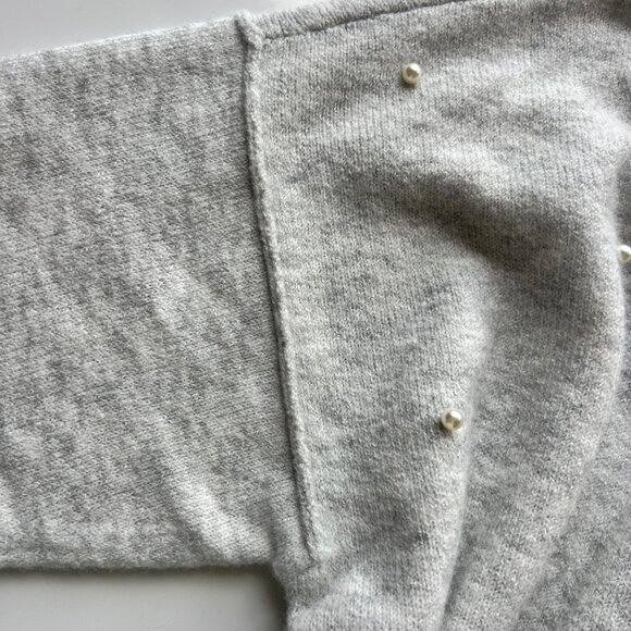 CeCe Light Gray Pearl Embellished Sweater Acrylic Blend Crewneck Womens Size XL - Picture 5 of 8